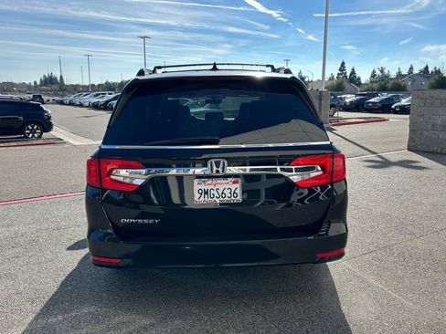 Used 2018 Honda Odyssey EX-L image 6
