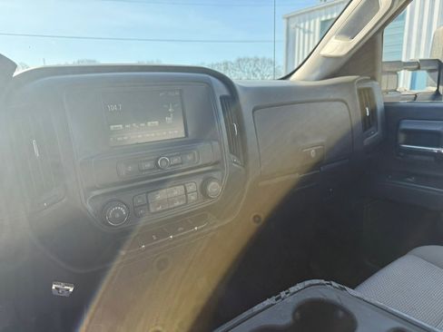 Used 2017 GMC Sierra 3500 4x4 Regular Cab image 24