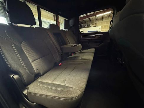 Used 2019 RAM 1500 Big Horn image 13