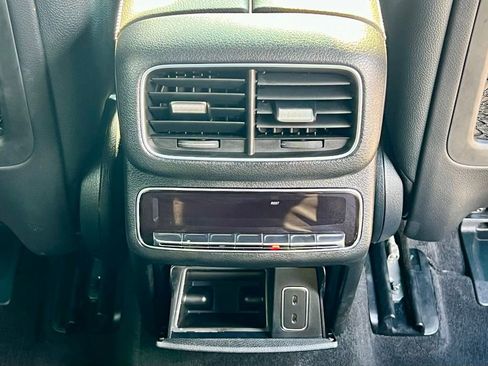 Certified 2022 Mercedes-Benz GLS 450 4MATIC image 18