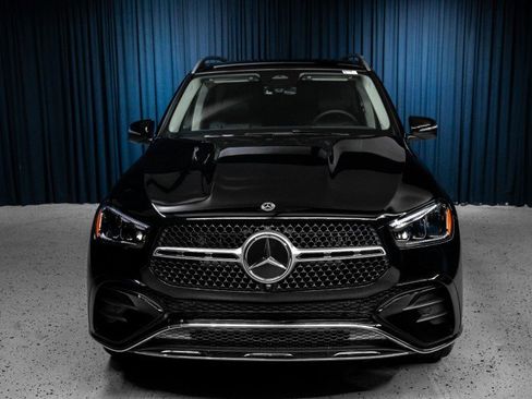 Certified 2026 Mercedes-Benz GLE 450 4MATIC image 2
