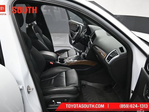 Used 2017 Audi Q5 3.0T Premium Plus w/ Technology Package AWD/4WD image 35