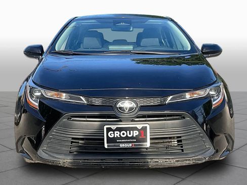 Used 2023 Toyota Corolla LE FWD image 4