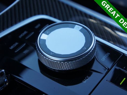 Used 2024 BMW X7 M60i w/ Executive Package image 21