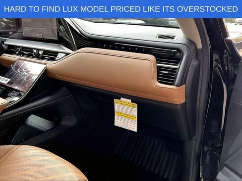 New 2026 INFINITI QX80 Luxe w/ Cargo Package image 19