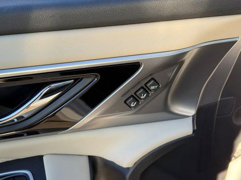 Used 2022 Subaru Legacy Limited image 19