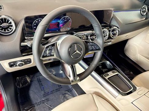 Used 2026 Mercedes-Benz GLA 250 4MATIC image 9