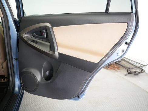 Used 2010 Toyota RAV4 4WD V6 image 29