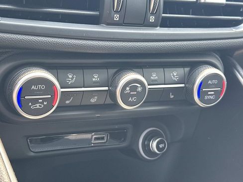 New 2026 Alfa Romeo Giulia AWD image 23