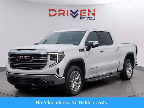 Used 2022 GMC Sierra 1500 SLT w/ SLT Convenience Package image 1