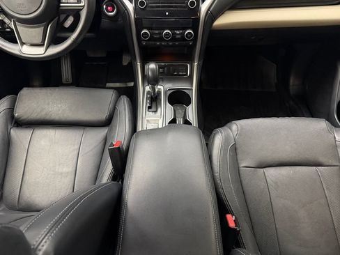 Used 2019 Subaru Ascent Limited w/ Popular Package #3 AWD/4WD image 23