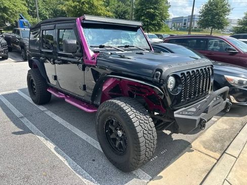 Used 2024 Jeep Wrangler Unlimited Sport AWD/4WD image 4