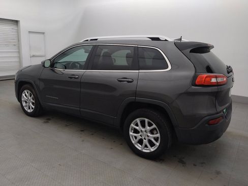 Used 2017 Jeep Cherokee Latitude image 3
