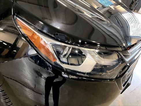 Used 2021 Chevrolet Equinox LT AWD/4WD image 34