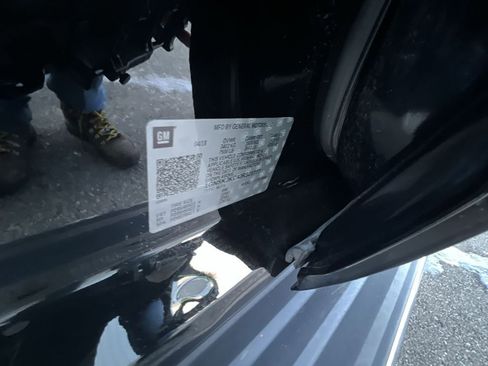 Used 2018 Chevrolet Suburban Premier image 35