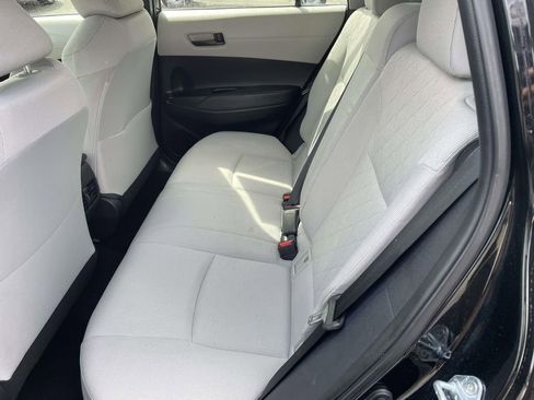 Used 2023 Toyota Corolla Cross L image 22