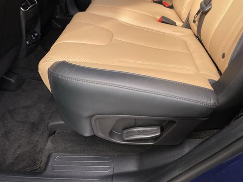 Used 2023 Hyundai Santa Fe Calligraphy AWD/4WD image 32