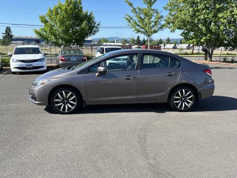 Used 2015 Honda Civic EX-L image 2