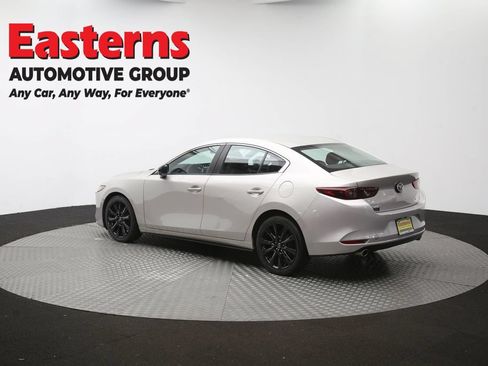 Used 2024 MAZDA MAZDA3 s FWD image 63