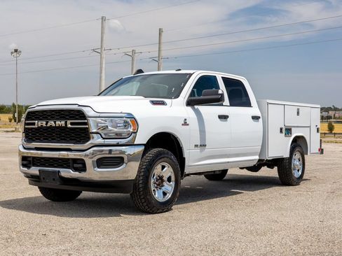 Used 2022 RAM 3500 Tradesman AWD/4WD image 3