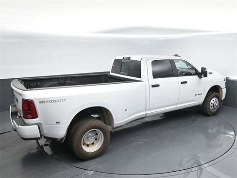 New 2026 RAM 3500 Big Horn image 38