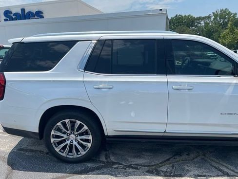 Certified 2023 GMC Yukon Denali w/ Denali Reserve Package AWD/4WD image 3