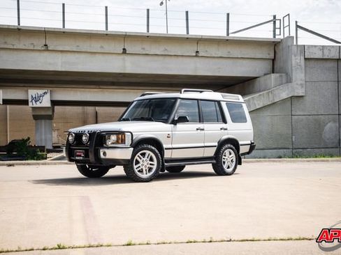 Used 2004 Land Rover Discovery SE AWD/4WD image 18