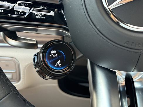 New 2026 Mercedes-Benz GLE 53 AMG Base image 25