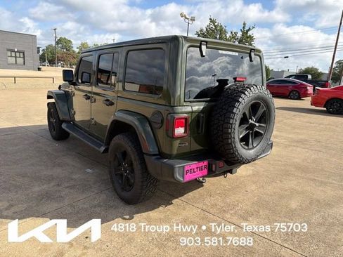 Used 2021 Jeep Wrangler Unlimited Sahara AWD/4WD image 8