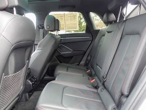 Used 2025 Audi Q3 2.0T Premium Plus w/ Premium Plus Package image 26