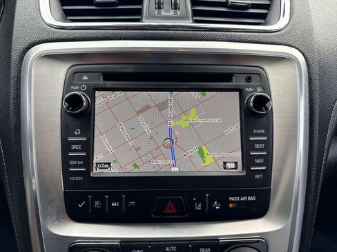 Used 2017 GMC Acadia Limited SLT image 22