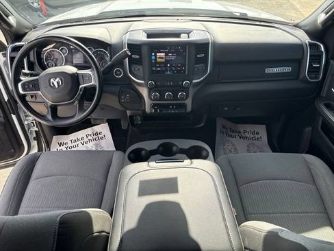 Used 2024 RAM 3500 Big Horn AWD/4WD image 18