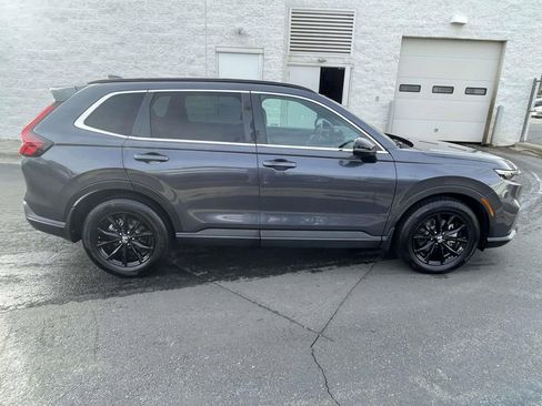 Used 2024 Honda CR-V Sport image 9
