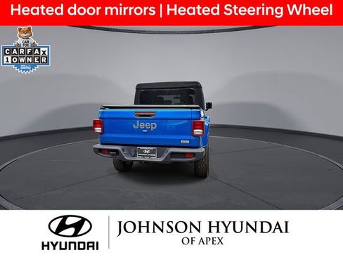Used 2021 Jeep Gladiator Overland w/ Cold Weather Group AWD/4WD image 8