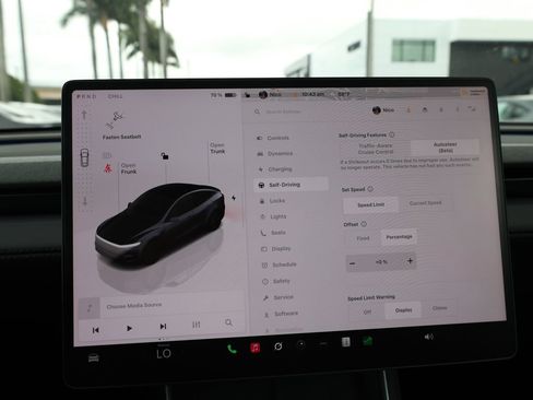 Used 2026 Tesla Model Y Long Range RWD image 34