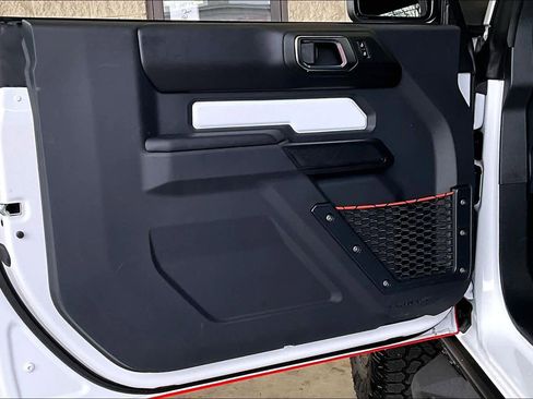 Certified 2025 Ford Bronco Stroppe Edition image 18