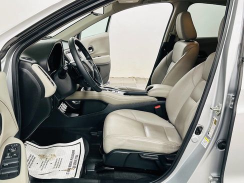 Used 2016 Honda HR-V EX-L image 10