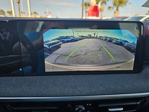 New 2026 Nissan Kicks SV w/ SV Premium Package image 18