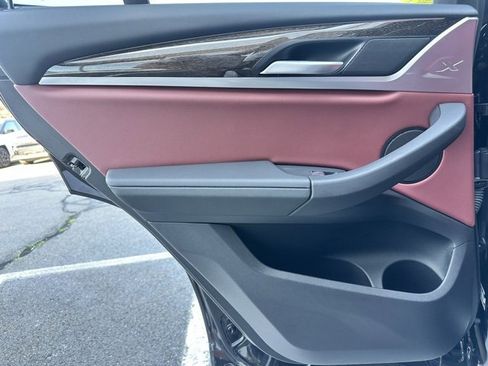 Used 2022 BMW X3 xDrive30i w/ Premium Package 2 image 26