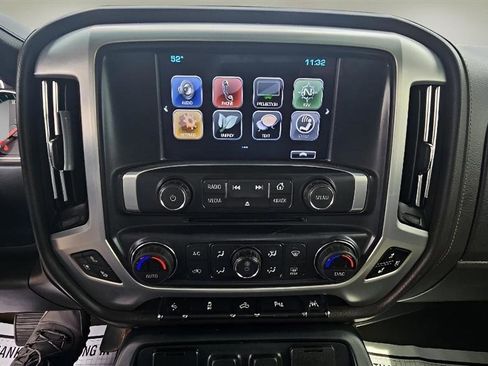 Used 2018 GMC Sierra 1500 SLT image 12