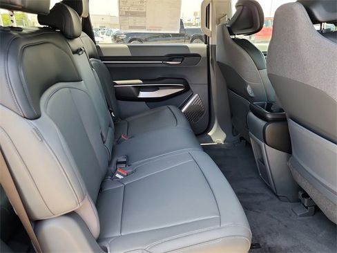New 2026 Kia EV9 Light image 16