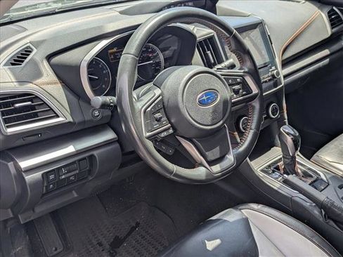 Used 2019 Subaru Crosstrek 2.0i Limited w/ Moonroof Package w/Navigation AWD/4WD image 9