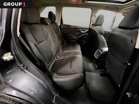 Used 2021 Subaru Forester Premium AWD/4WD image 20