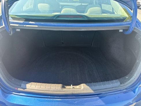 Used 2019 Hyundai Elantra SEL FWD image 26