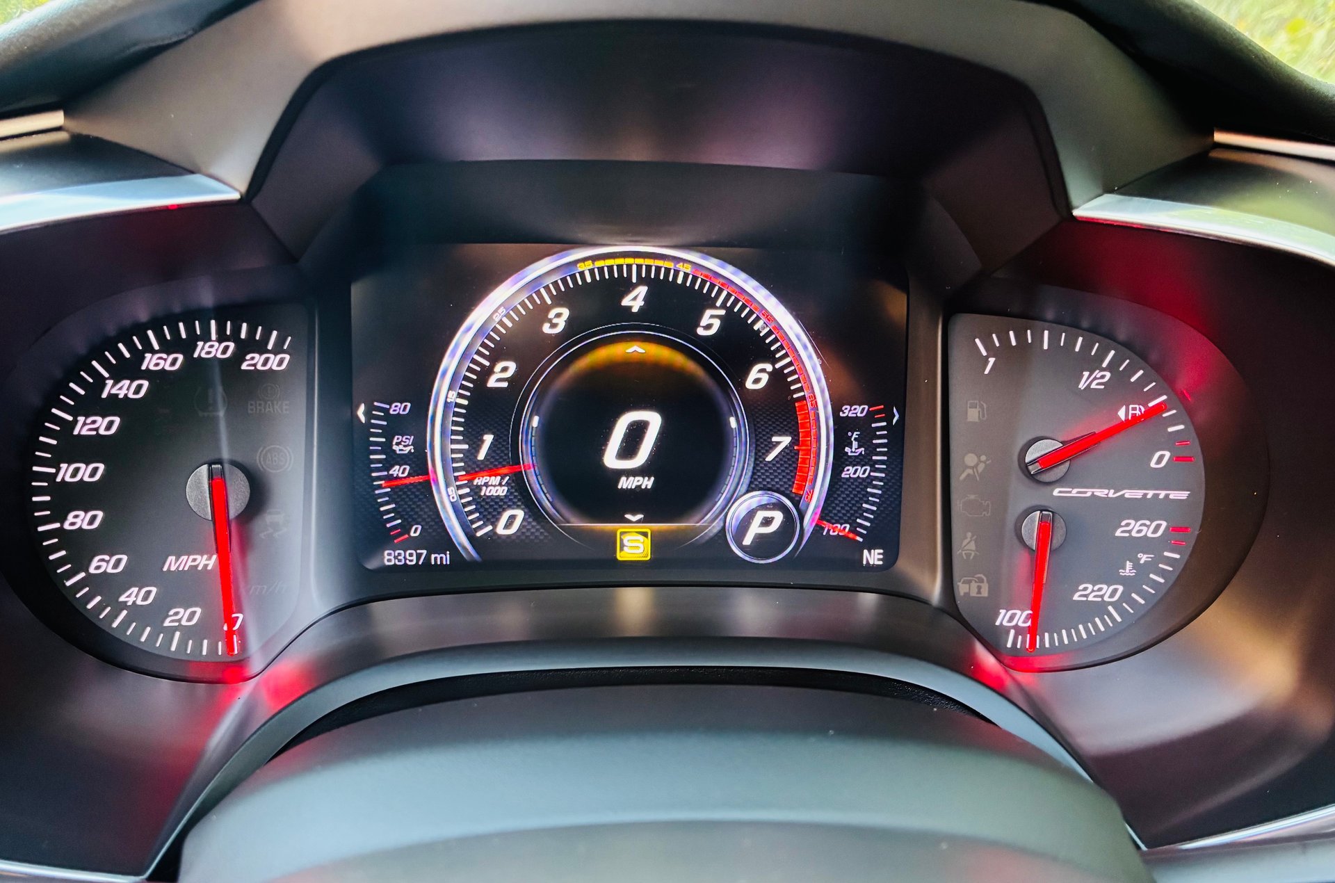 Used 2019 Chevrolet Corvette Grand Sport RWD image 41