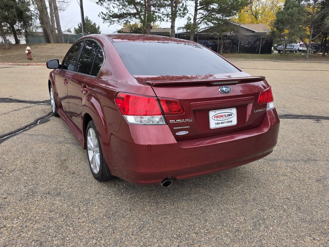 Used 2013 Subaru Legacy 2.5i Premium w/ All-Weather Pkg + Moonroof AWD/4WD image 4