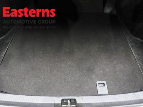 Used 2024 Toyota Camry SE w/ Cold Weather Package image 9