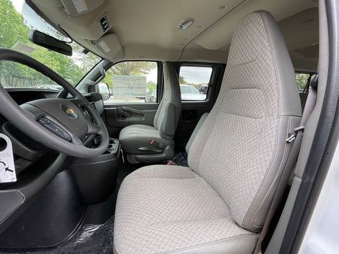 New 2026 Chevrolet Express 3500 LS RWD image 23