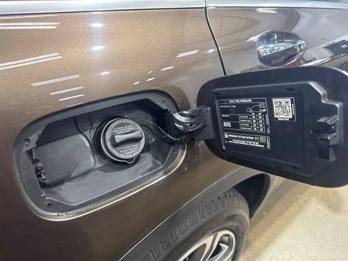 Used 2017 Mercedes-Benz GLC 300 4MATIC image 72
