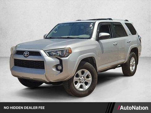 Used 2019 Toyota 4Runner SR5 AWD/4WD image 1